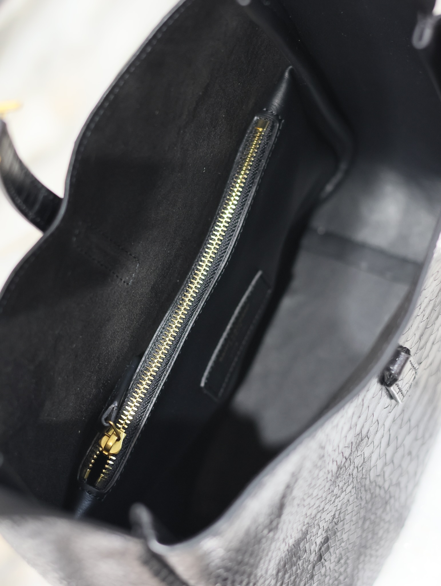 [TOP] Yves Saint Laurent YSL Le 5A7 Shoulder Bag 23x22x8.5cm - Black&GHW