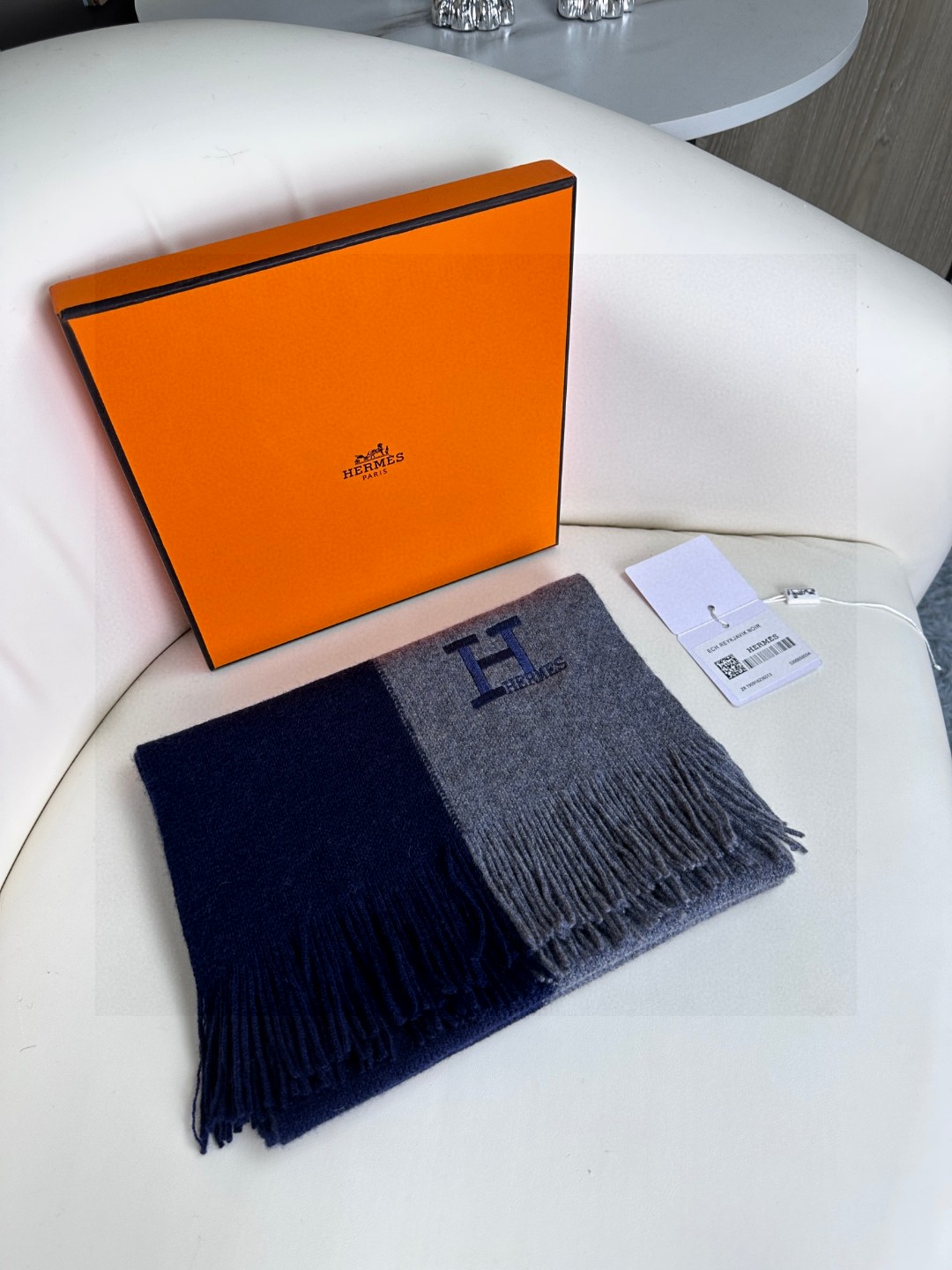 [TOP] HERMES Cashmere Scarf 30 x 180 cm - Blue