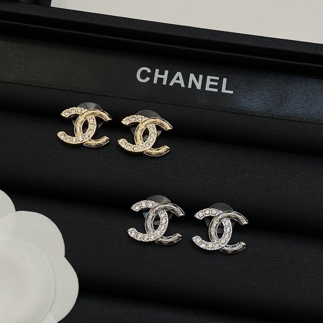 [TOP] CHANEL CC Earrings-2 Colors
