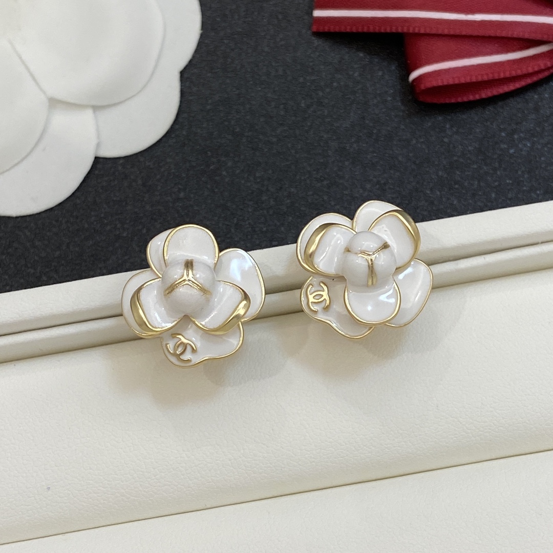 [TOP] CHANEL Camellia Earrings-2 Colors