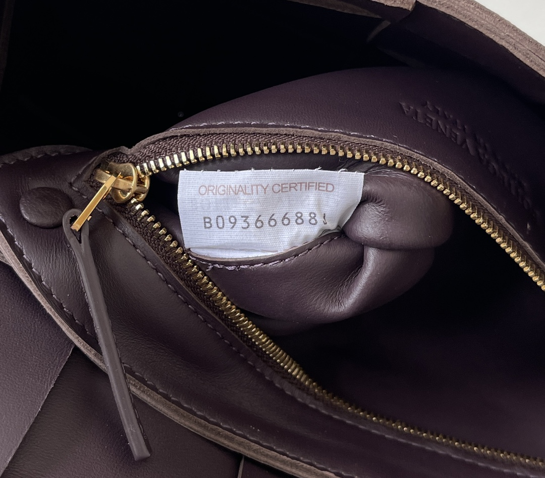 [TOP] Bottega Veneta BV Cassette Bags