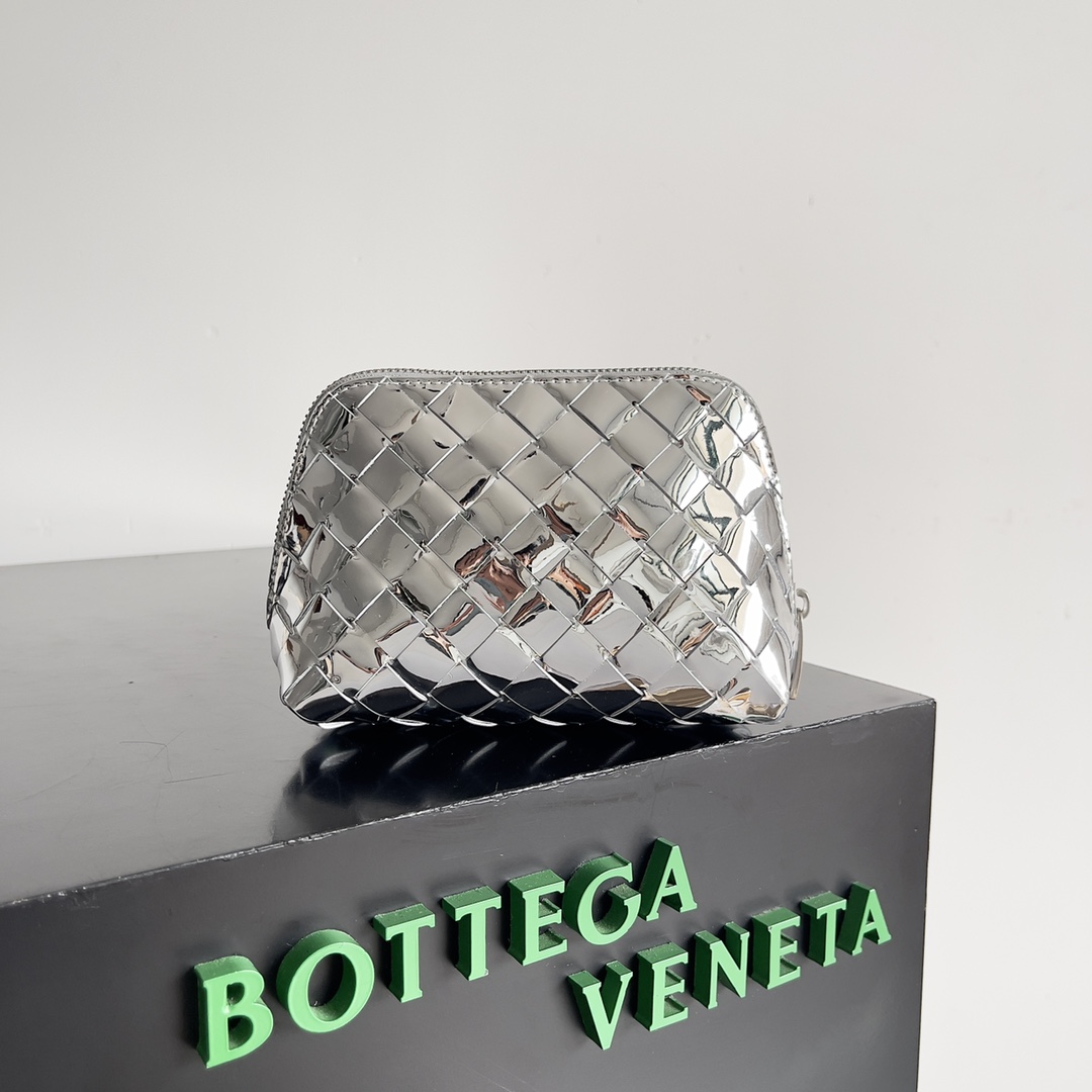[TOP] Bottega Veneta BV Knitted Makeup Bag - 2 Colour