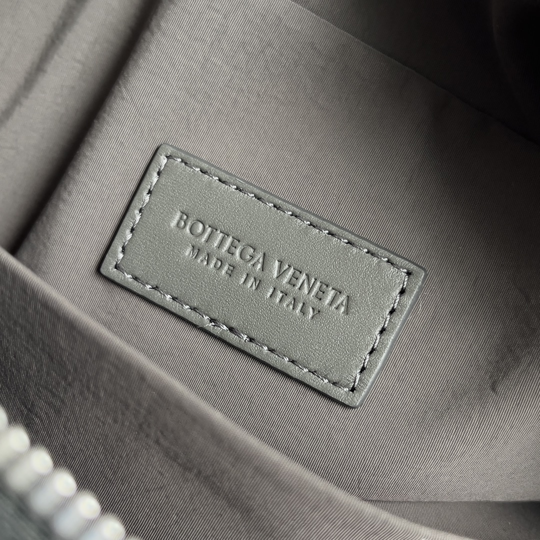 [TOP] Bottega Veneta BV Classic Wash Bag - 5 Colour