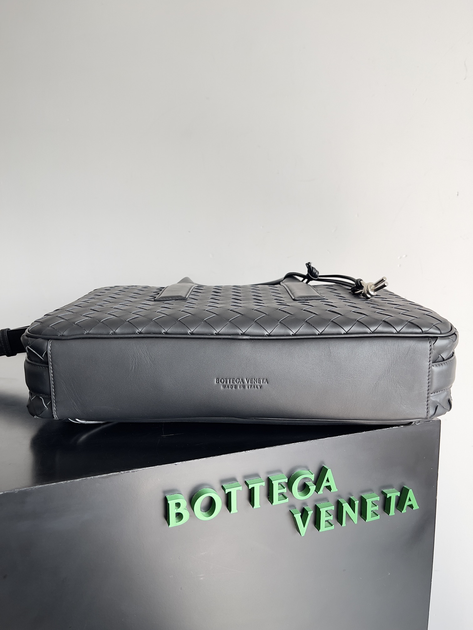 [TOP] Bottega Veneta Dual Purpose Large Briefcase That Can Be Carried And Carried - Black