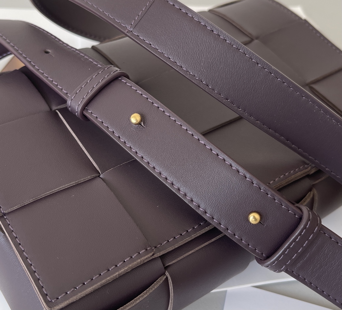 [TOP] Bottega Veneta BV Cassette Bags