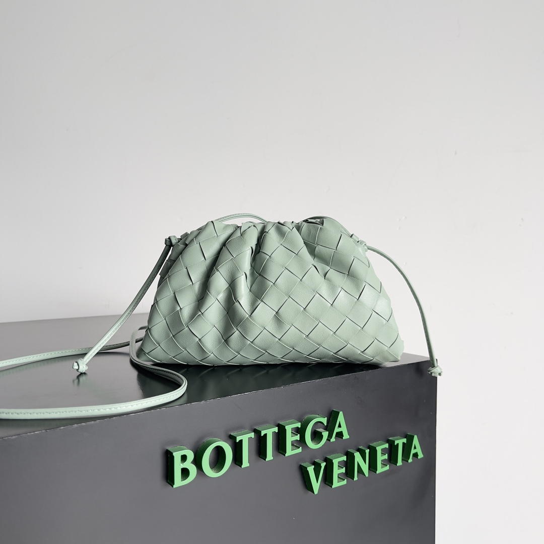 [TOP] Bottega Veneta BV Mini Pouch Bag - 2 Colour