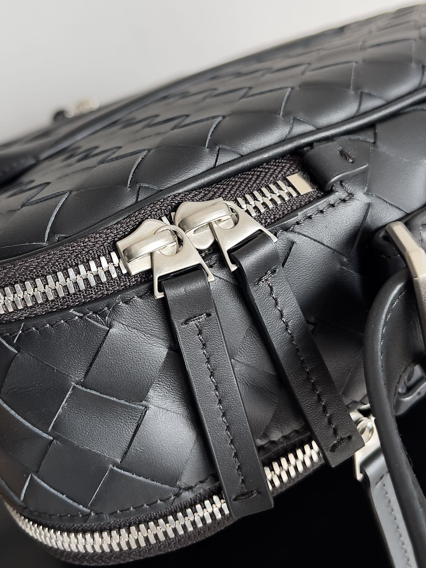 [TOP] Bottega Veneta Dual Purpose Large Briefcase That Can Be Carried And Carried - Black