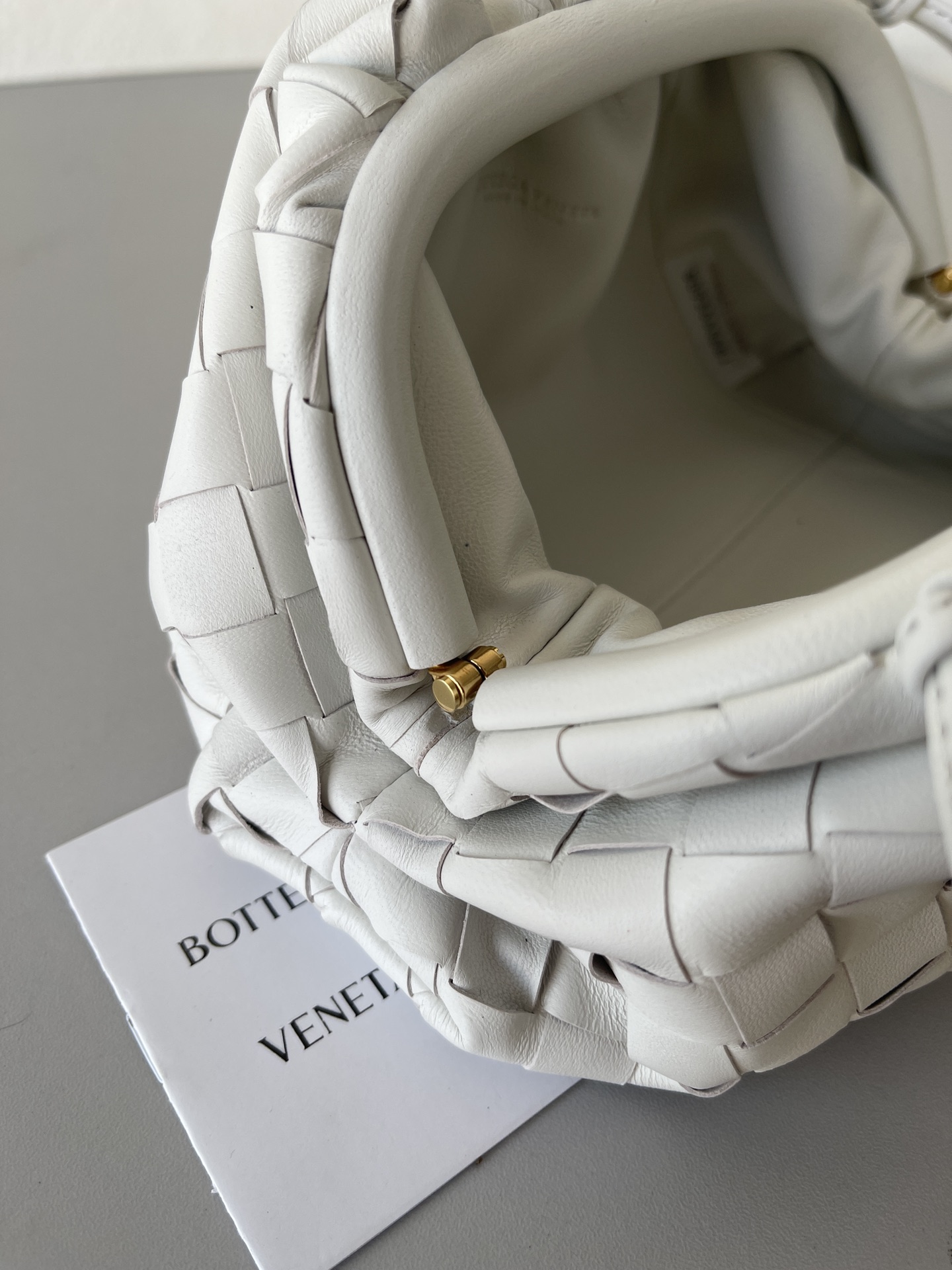 [TOP] Bottega Veneta BV Mini Pouch Bag - 2 Colour