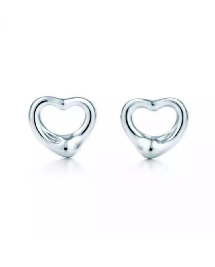 [TOP] Tiffany & Co. Heart Earrings -Sliver