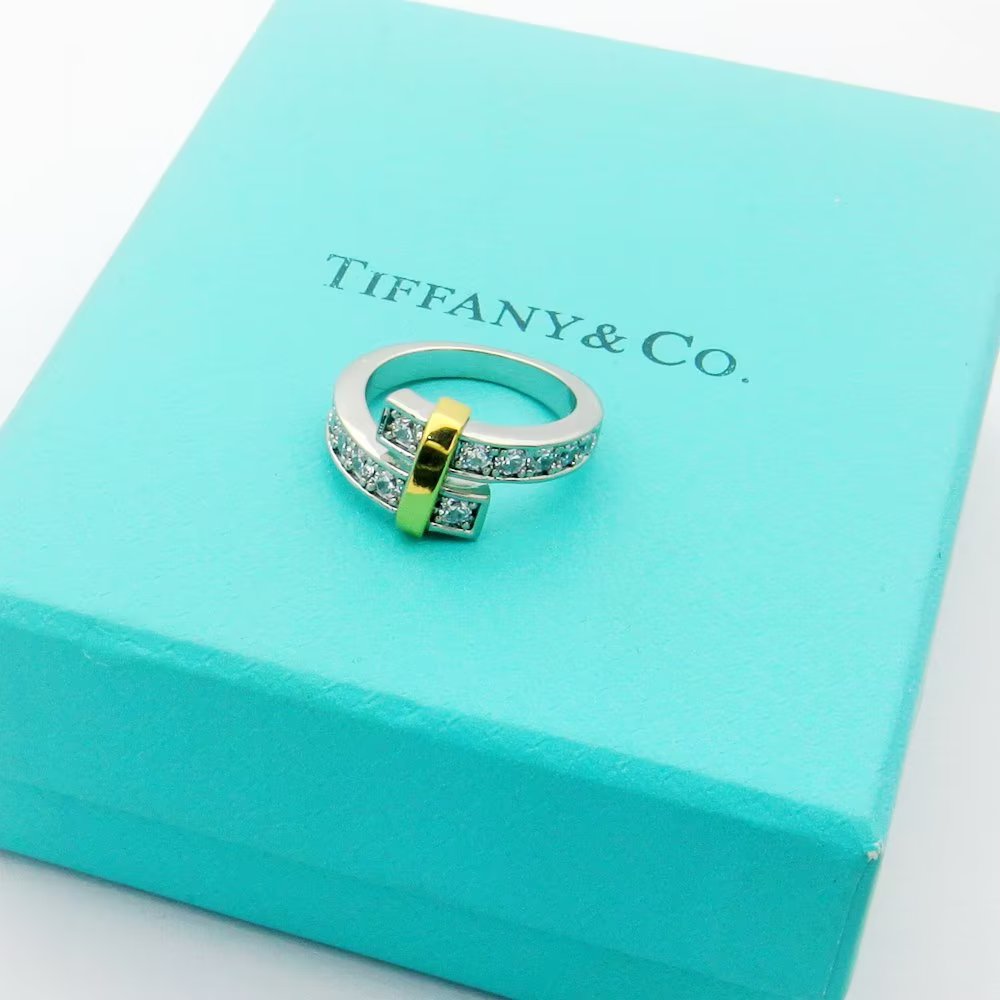 [TOP] Tiffany and Co. Bypass Ring