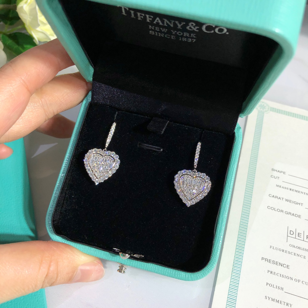 [TOP] Tiffany & Co. Diamond Heart Earrings -Sliver