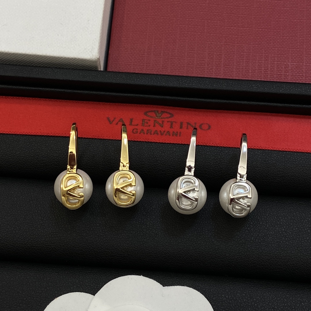 [TOP] VALENTINO Earrings-2 Colors