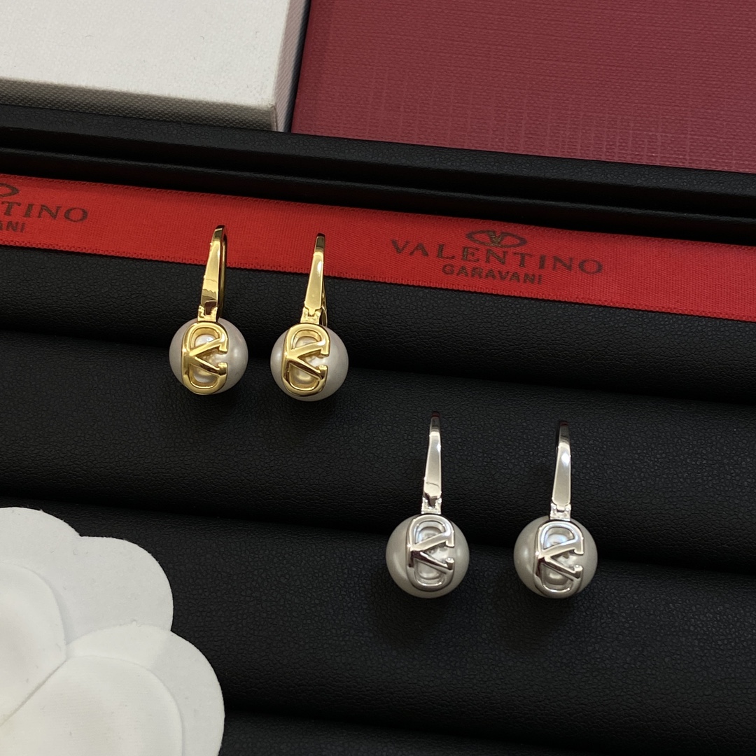 [TOP] VALENTINO Earrings-2 Colors