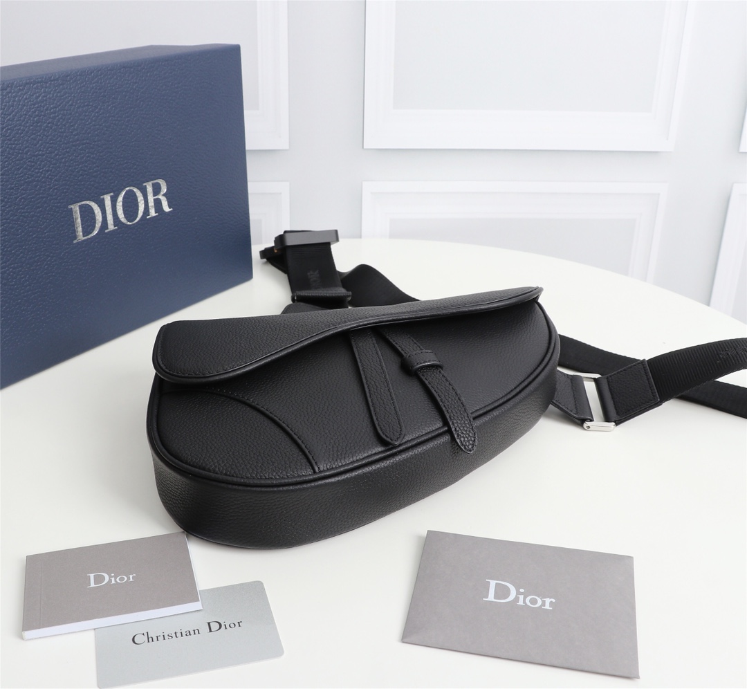 [TOP] Christian Dior Men's SADDLE Men's Crossbody Bag/Chest Bag 20x28.6x5cm - Black