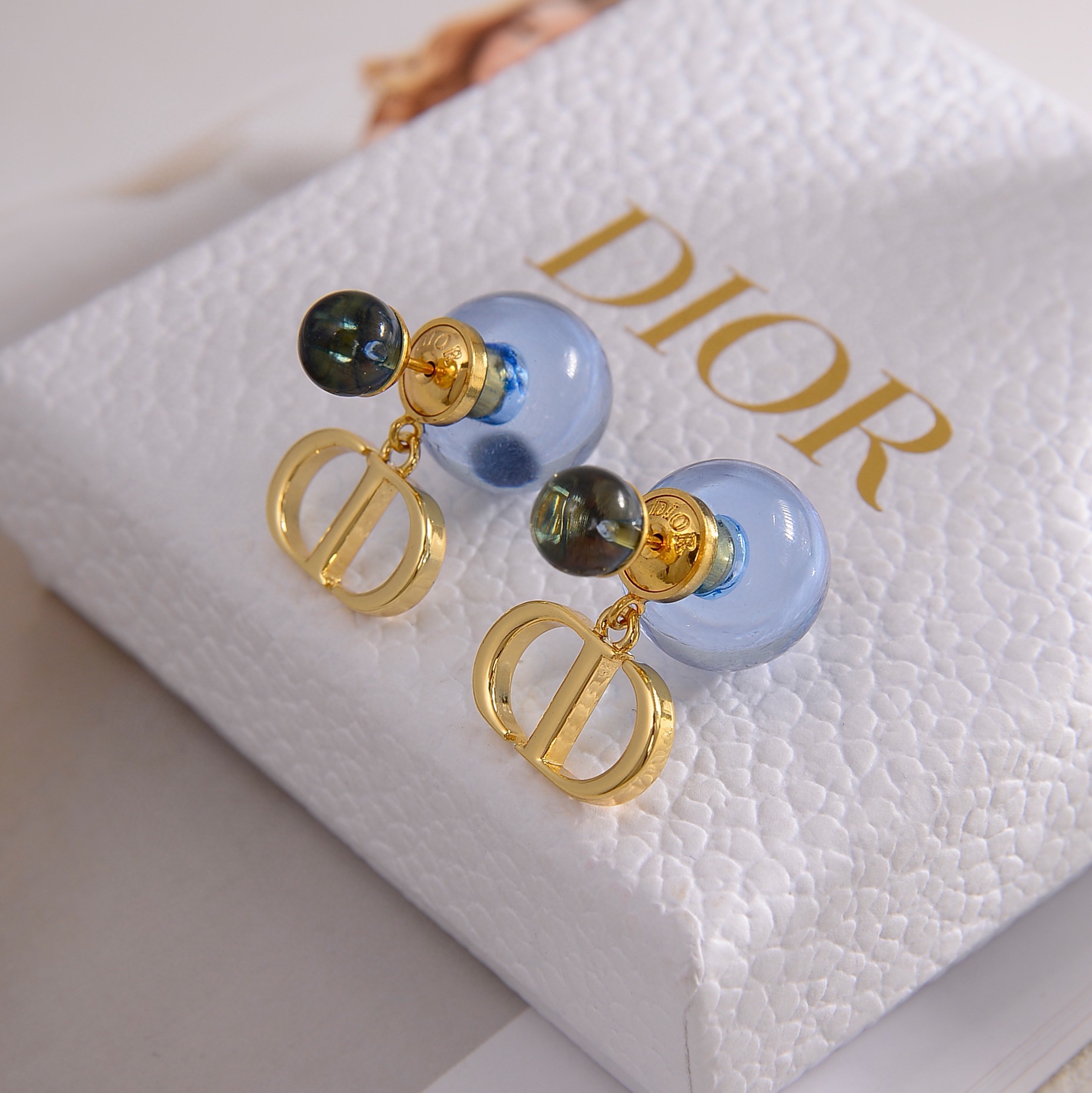 [TOP] Christian Dior Earrings-2 Colors