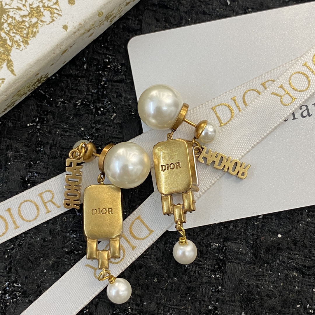 [TOP] Christian Dior Earrings