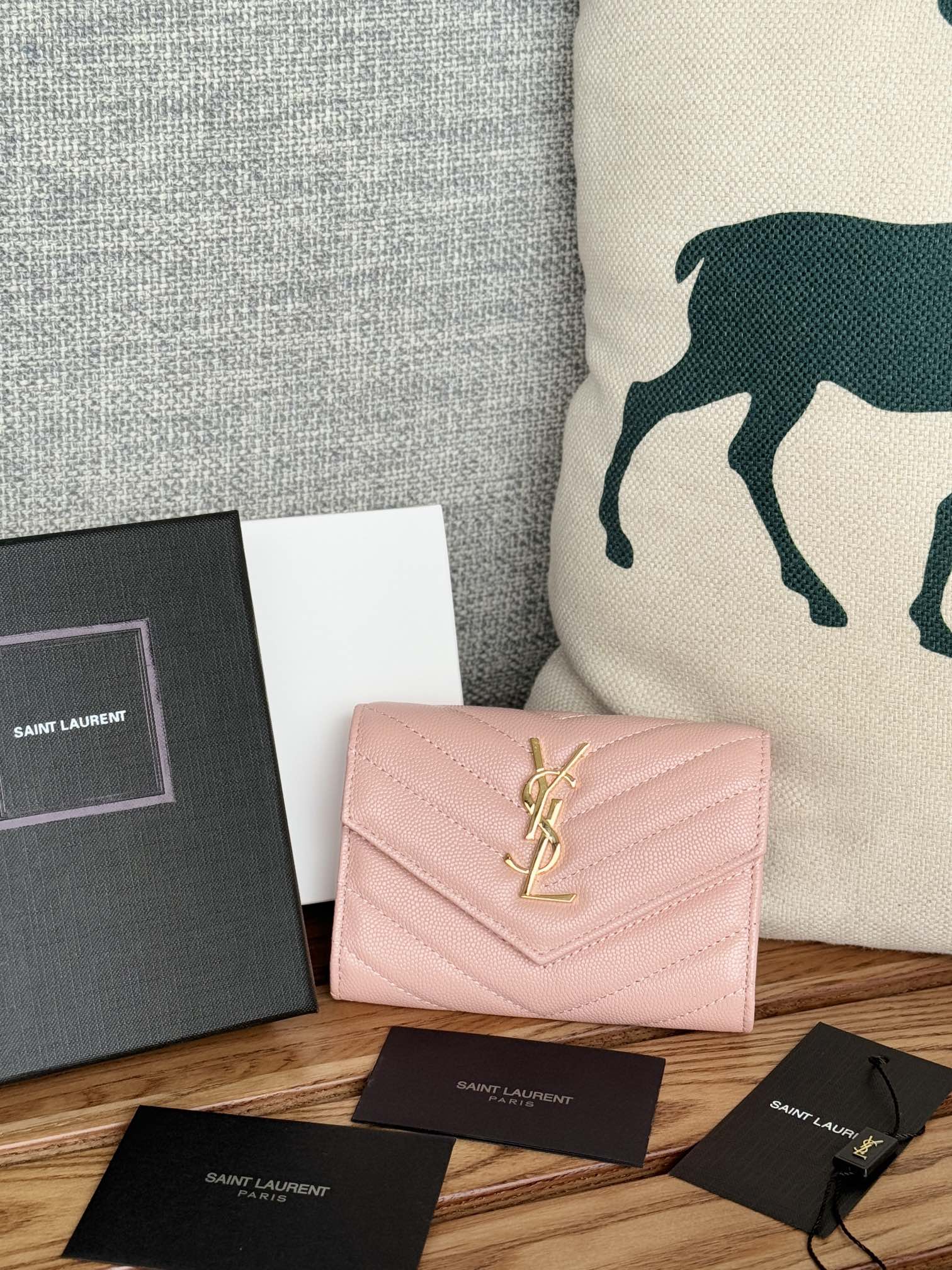 [TOP] Yves Saint Laurent YSL Two Fold Calf Leather Wallet