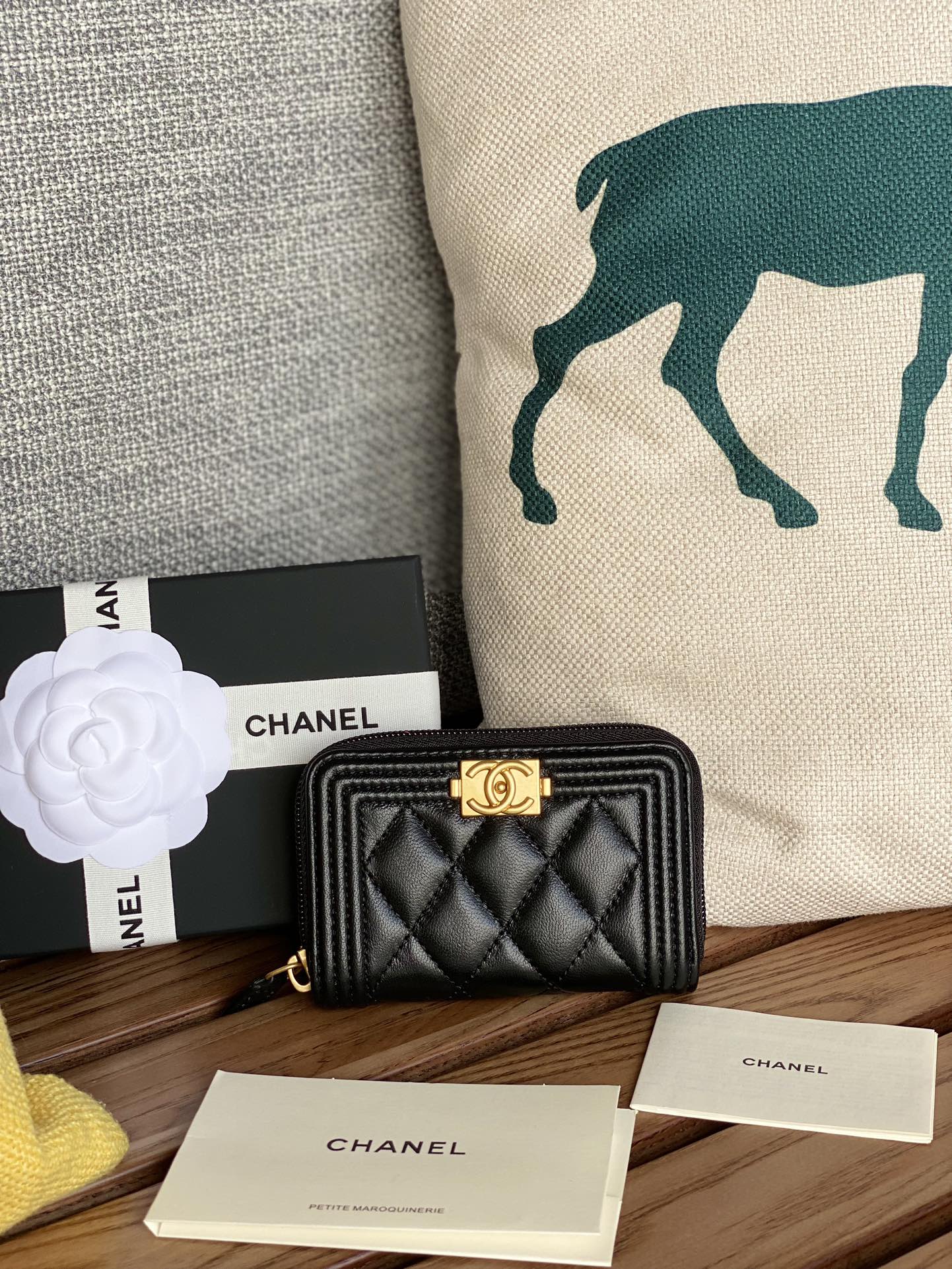 [TOP] CHANEL Wallet - GHW&SHW 11x7.5cm - Black