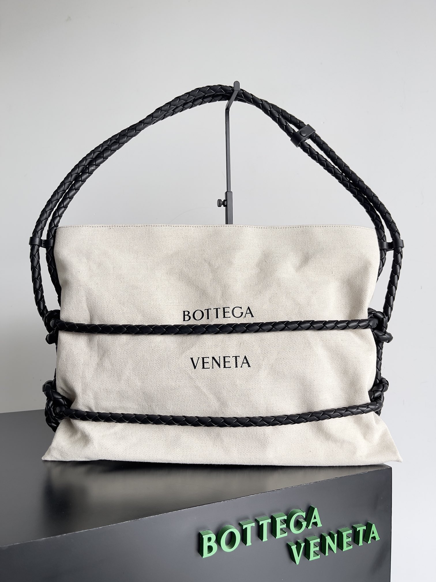 [TOP] Bottega Veneta BV Knot Tote Bag
