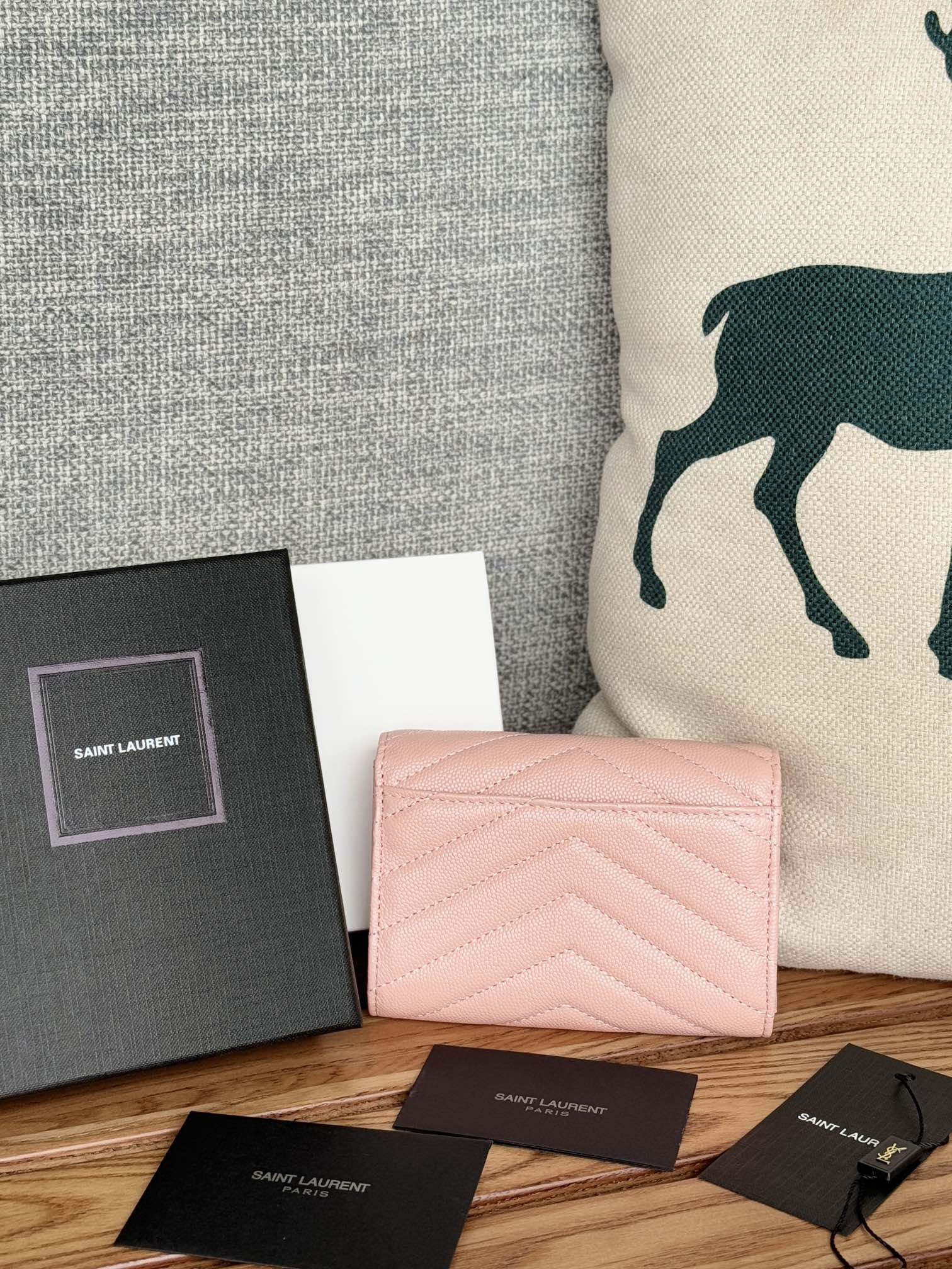 [TOP] Yves Saint Laurent YSL Two Fold Calf Leather Wallet