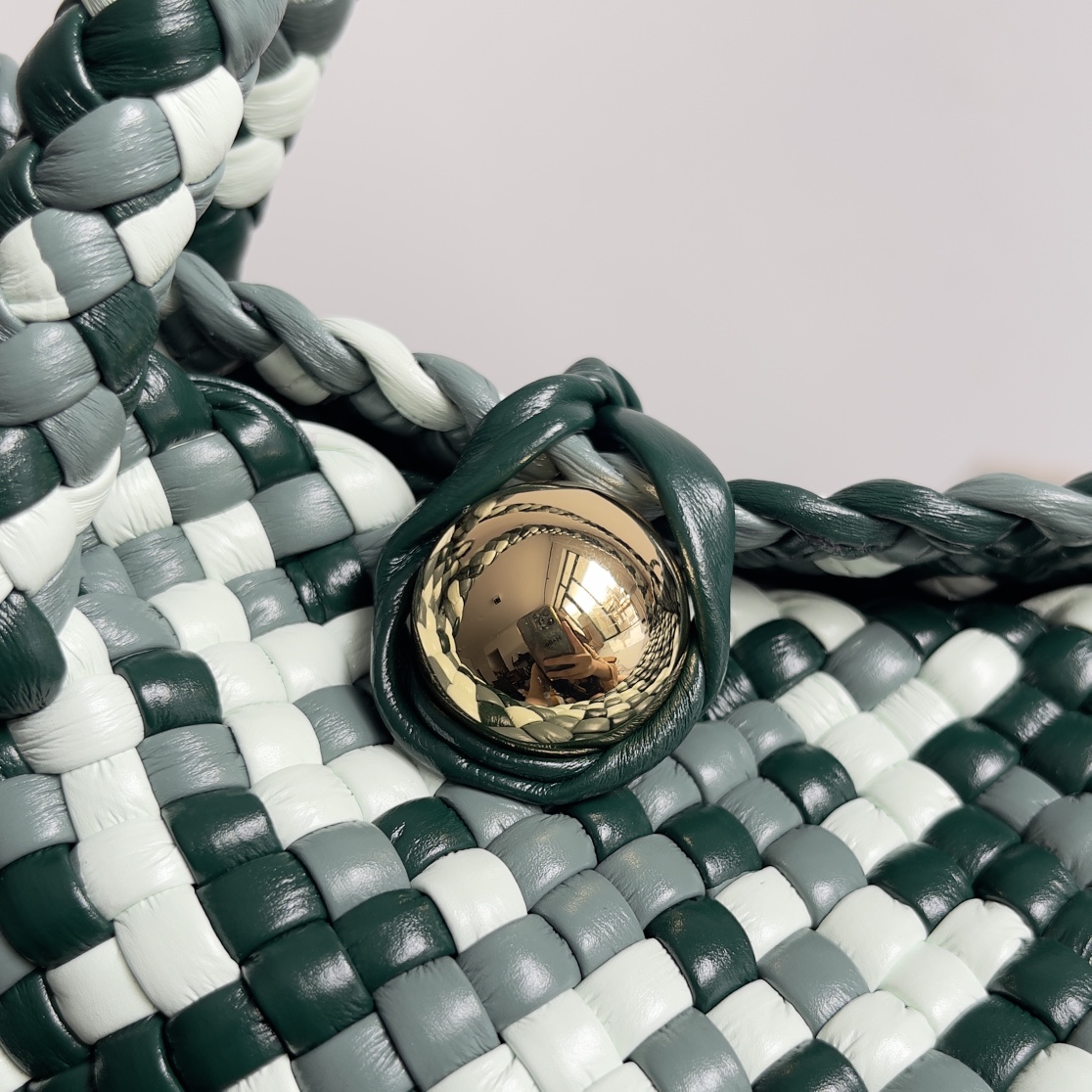 [TOP] Bottega Veneta BV Woven Handbag - 3 Colour