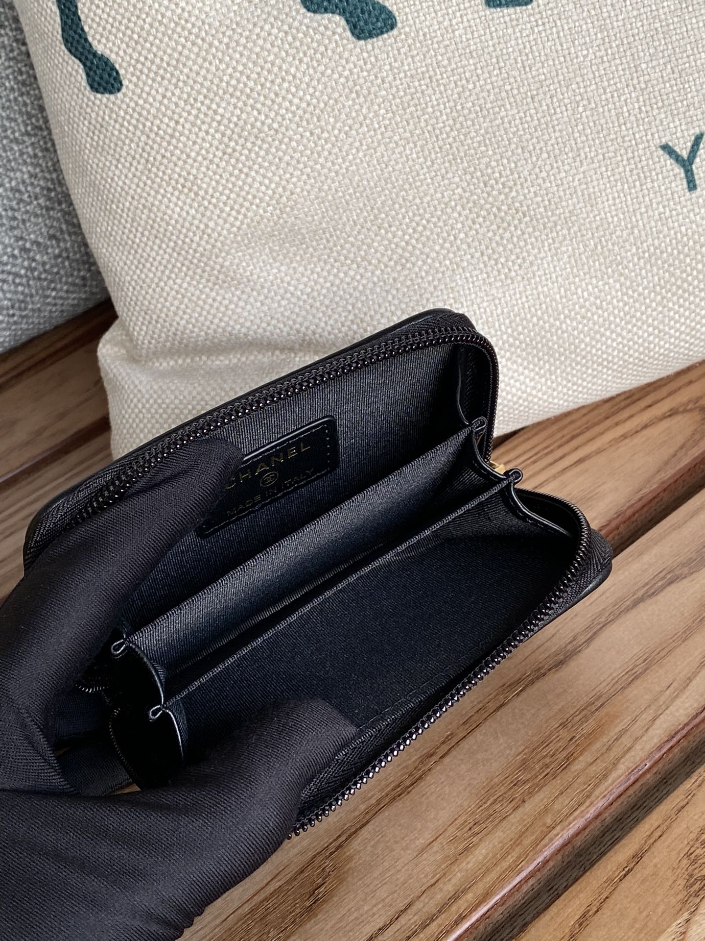 [TOP] CHANEL Wallet - GHW&SHW 11x7.5cm - Black