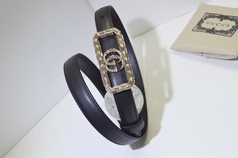 [TOP] GUCCI Double Sided Top Layer Cowhide Belt - Black