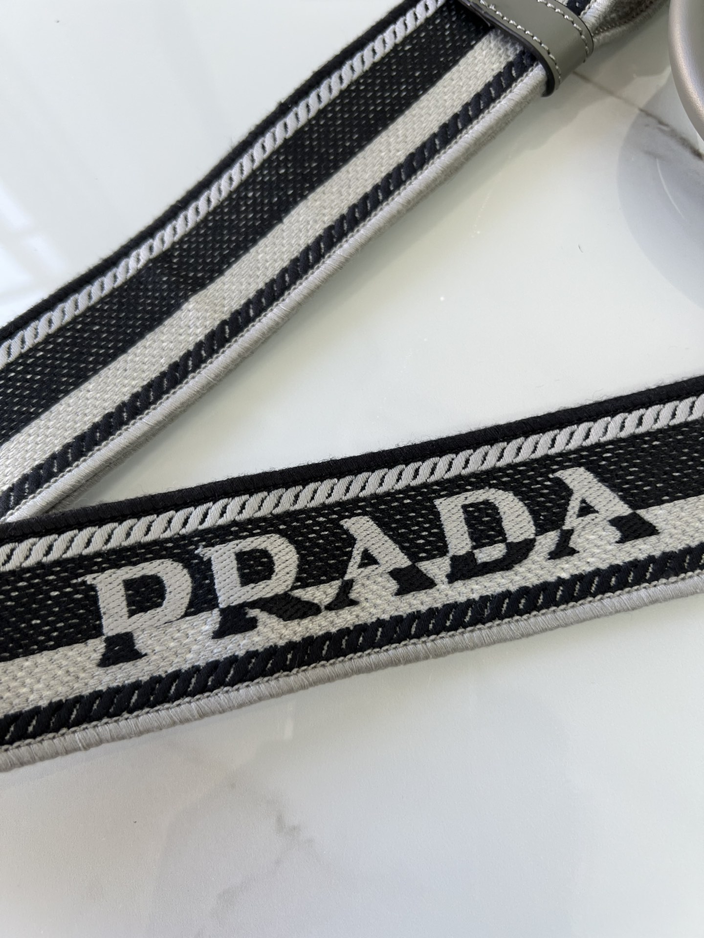 [TOP] PRADA Galleria Saffiano Leather Bag 24× 32 ×13cm - Grey