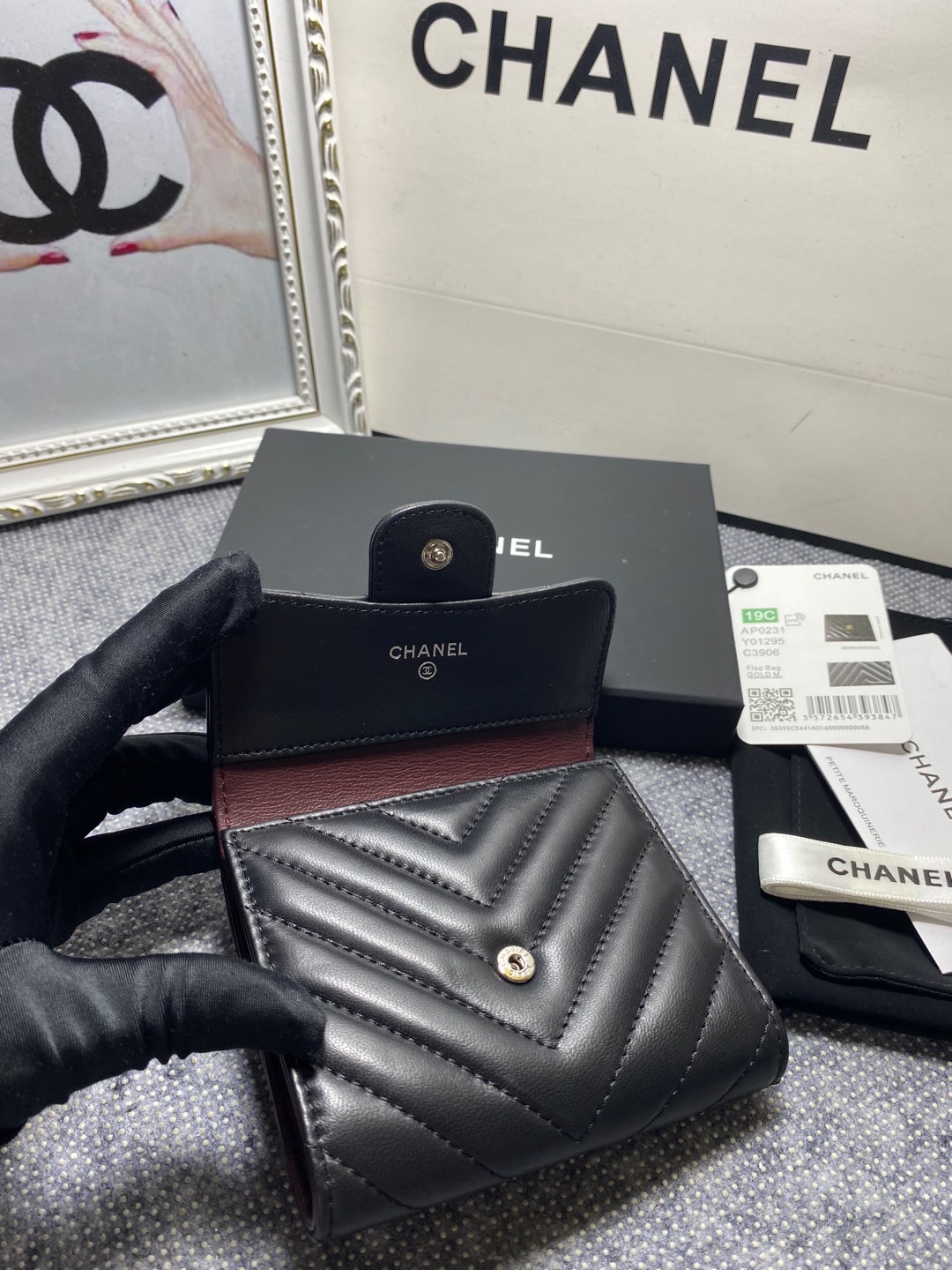 [TOP] CHANEL Wallet Lambskin 12*10*3.5cm - Black