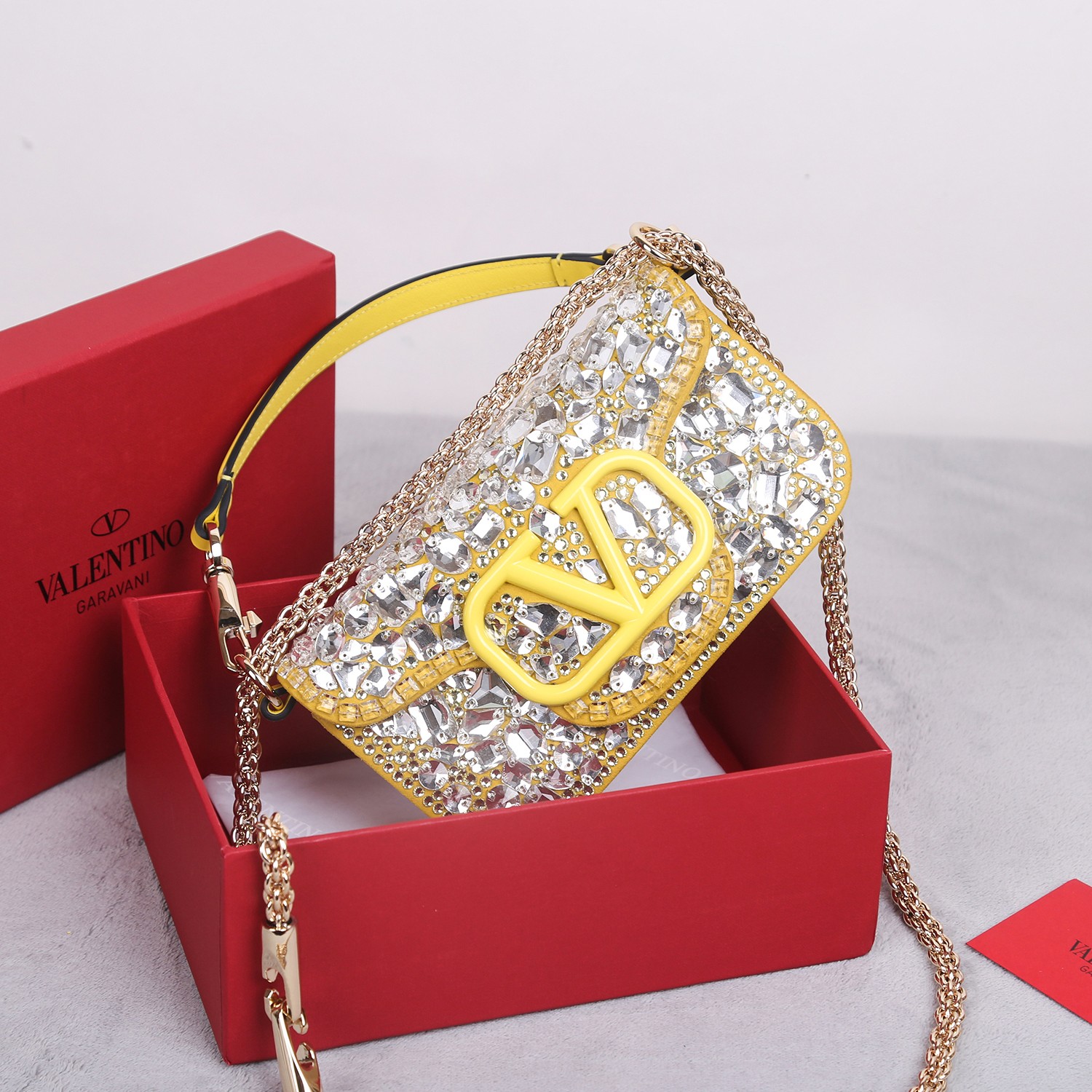 [TOP] VALENTINO Garavani Loco Bag with Crystal Embellishment Small 20x11x5cm - Yellow Color