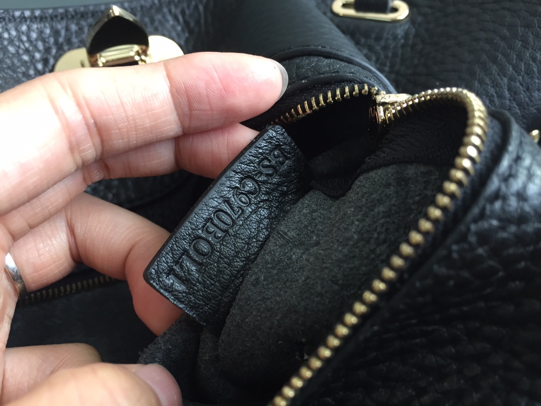 [TOP] VALENTINO Rockstud Tote Bag Cowhide 26×9×20 cm/33×14×24 cm  - Black& GHW