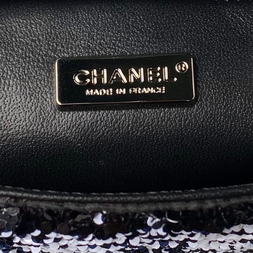 [TOP] CHANEL Black and White Striped Sequins Bag 20cm - Black and White
