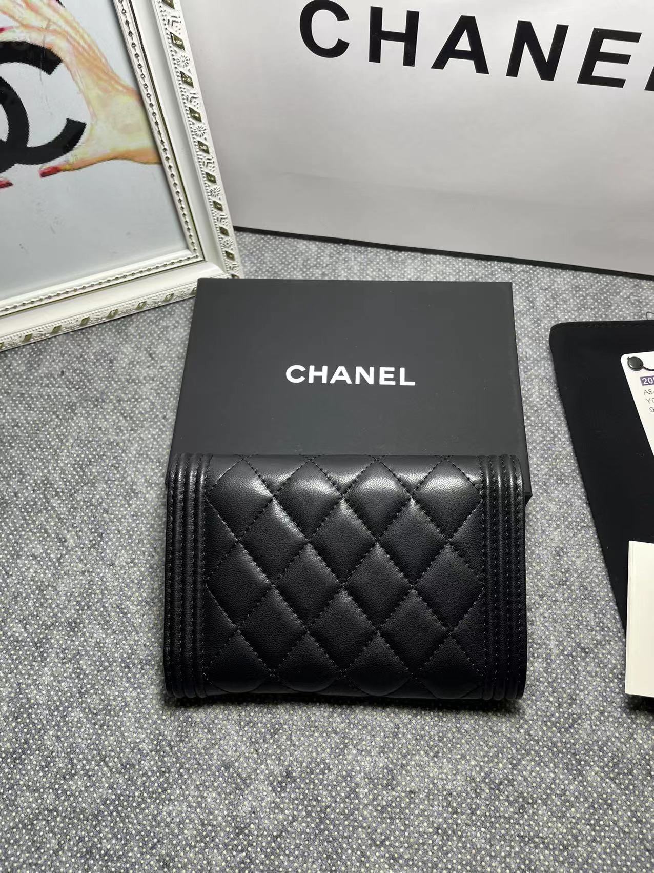 [TOP] CHANEL Le Boy Wallet Lambskin 10.5*15*3cm - Black