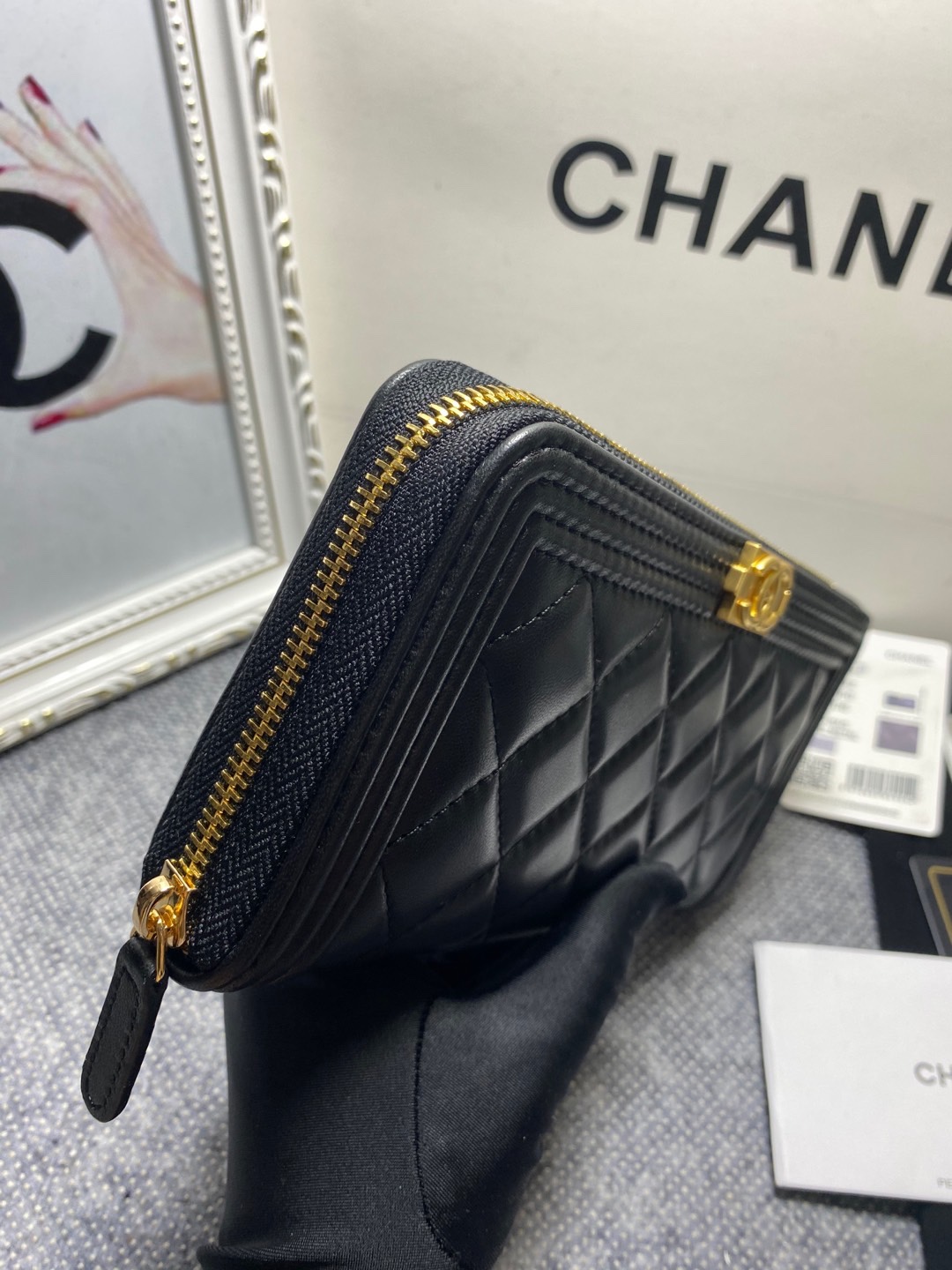 [TOP] CHANEL Le Boy Wallet Lambskin 10.5*19.*3cm - Black