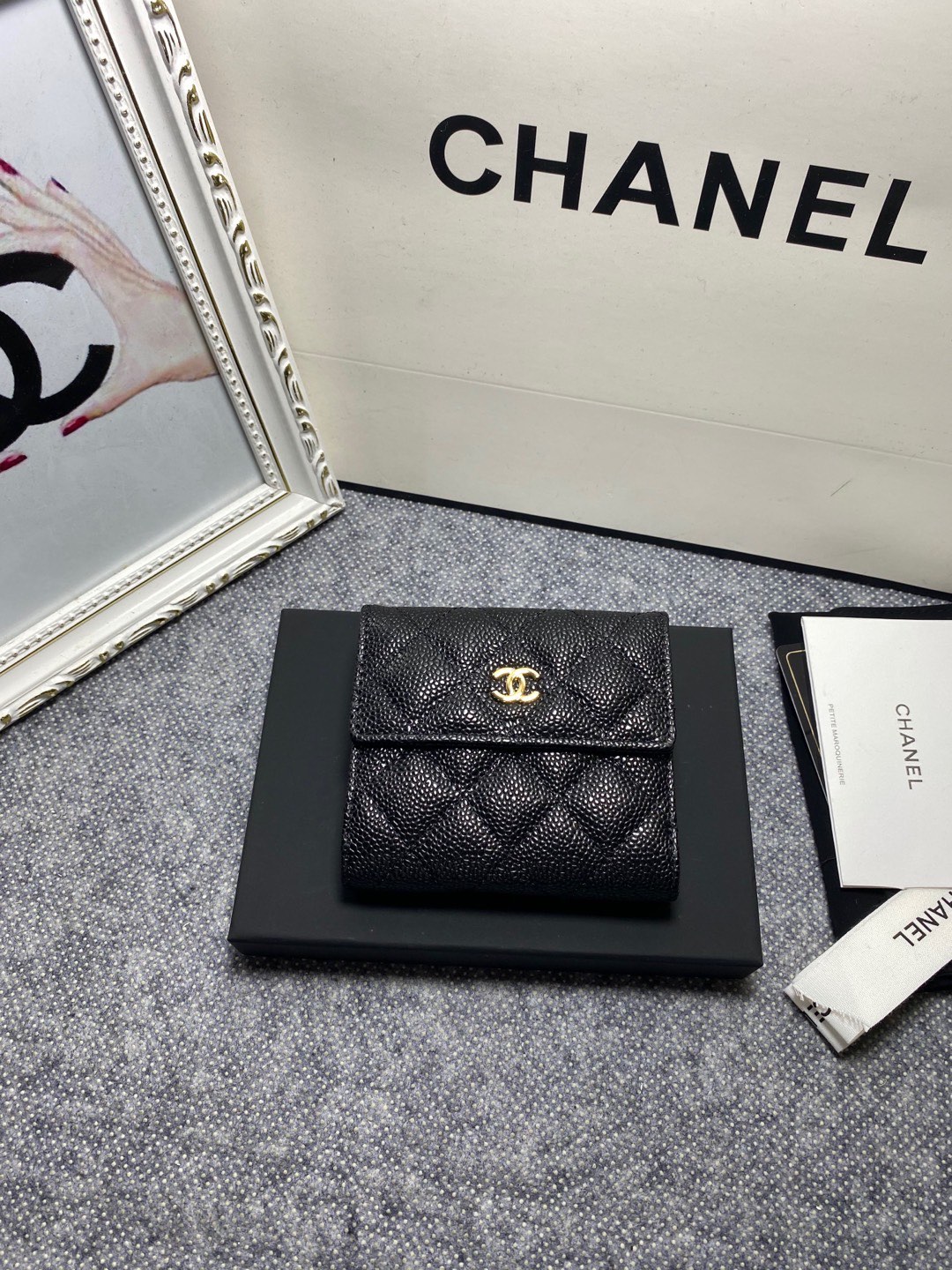 [TOP] CHANEL Wallet Cowhide 11*10*3cm - Black