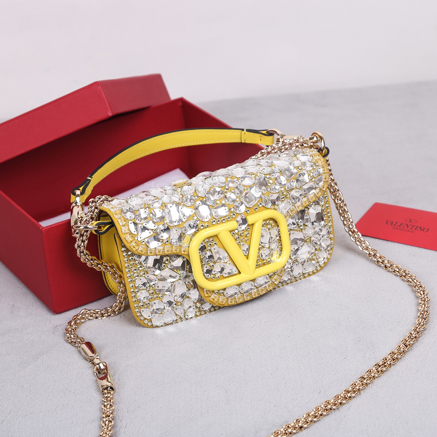 [TOP] VALENTINO Garavani Loco Bag with Crystal Embellishment Small 20x11x5cm - Yellow Color