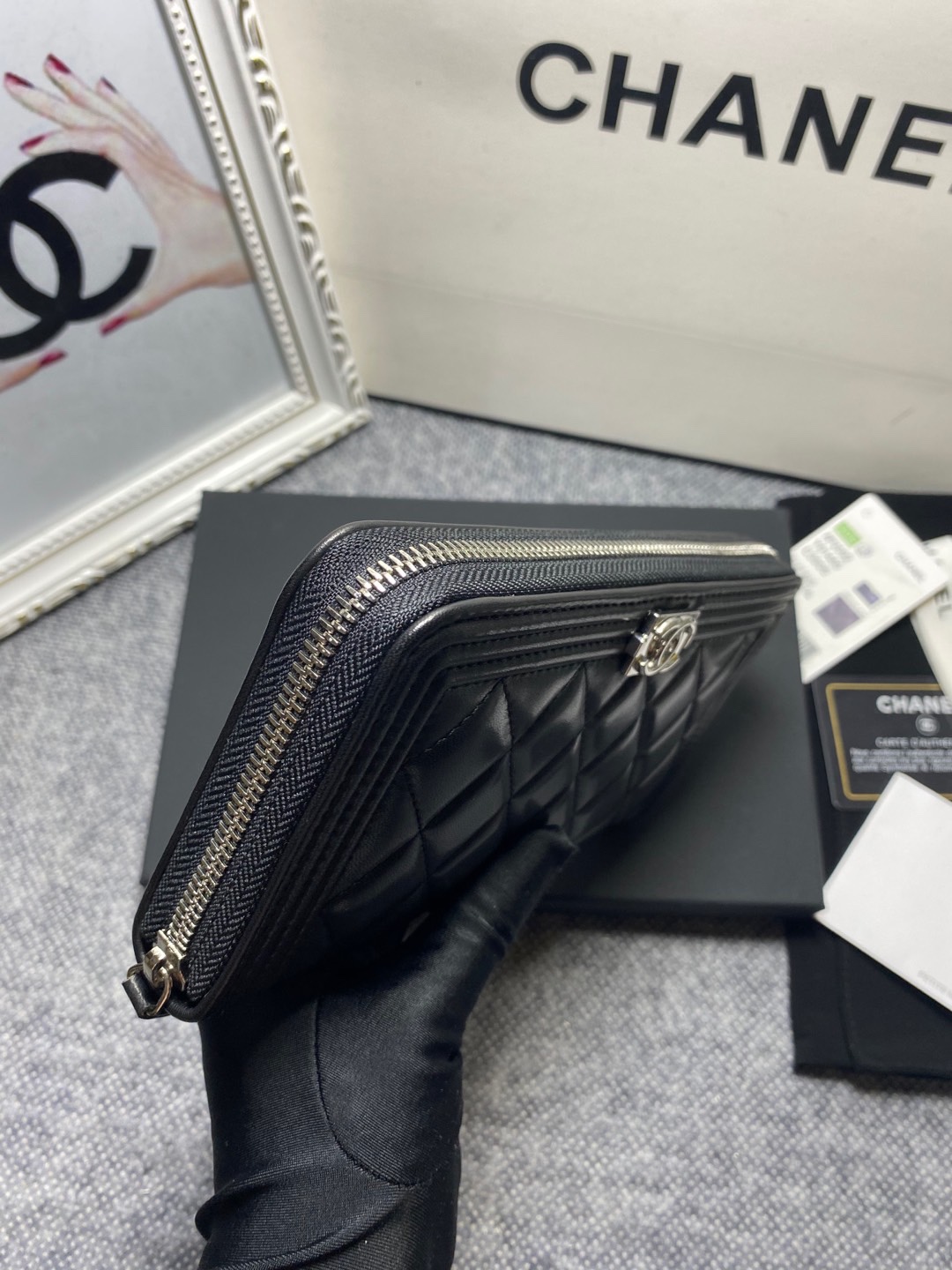 [TOP] CHANEL Le Boy Wallet Lambskin 10.5*19.*3cm - Black