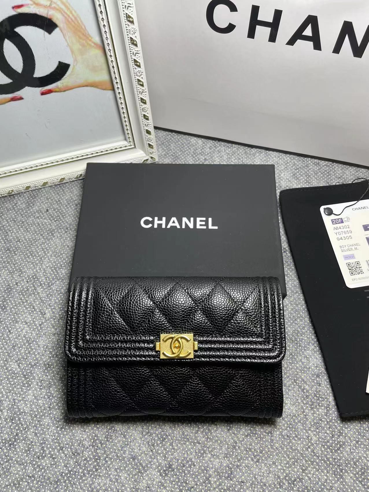 [TOP] CHANEL Le Boy Wallet Cowhide 10.5*15*3cm - Black