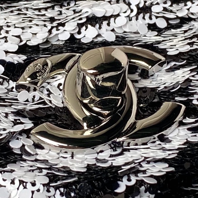 [TOP] CHANEL Black and White Striped Sequins Bag 20cm - Black and White