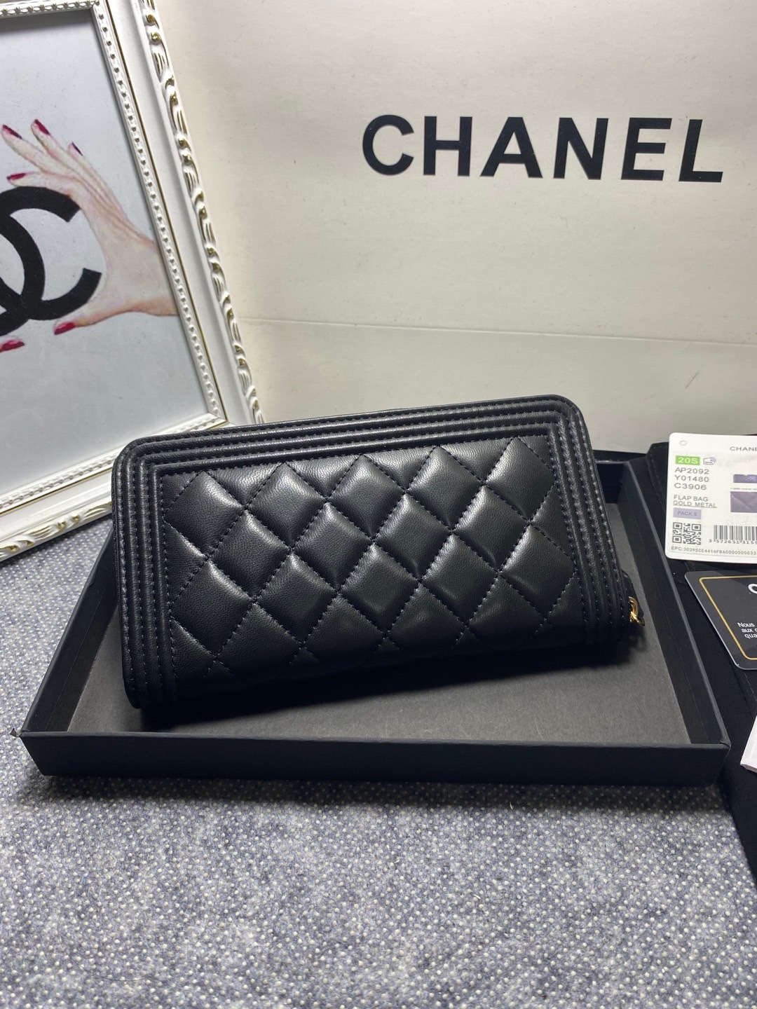 [TOP] CHANEL Le Boy Wallet Lambskin 10.5*19.*3cm - Black