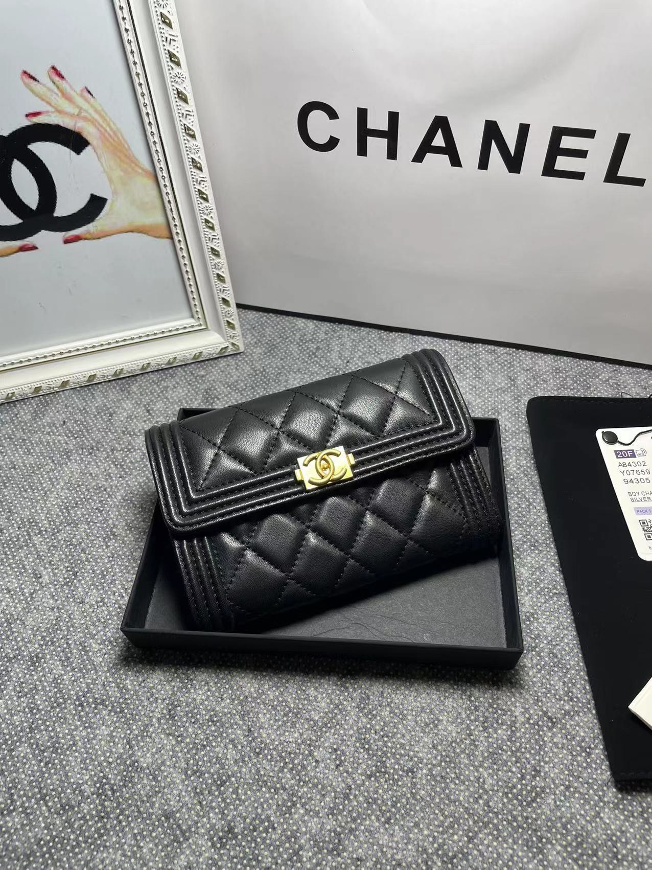[TOP] CHANEL Le Boy Wallet Lambskin 10.5*15*3cm - Black