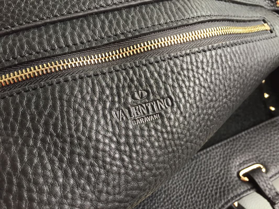[TOP] VALENTINO Rockstud Tote Bag Cowhide 26×9×20 cm/33×14×24 cm  - Black& GHW