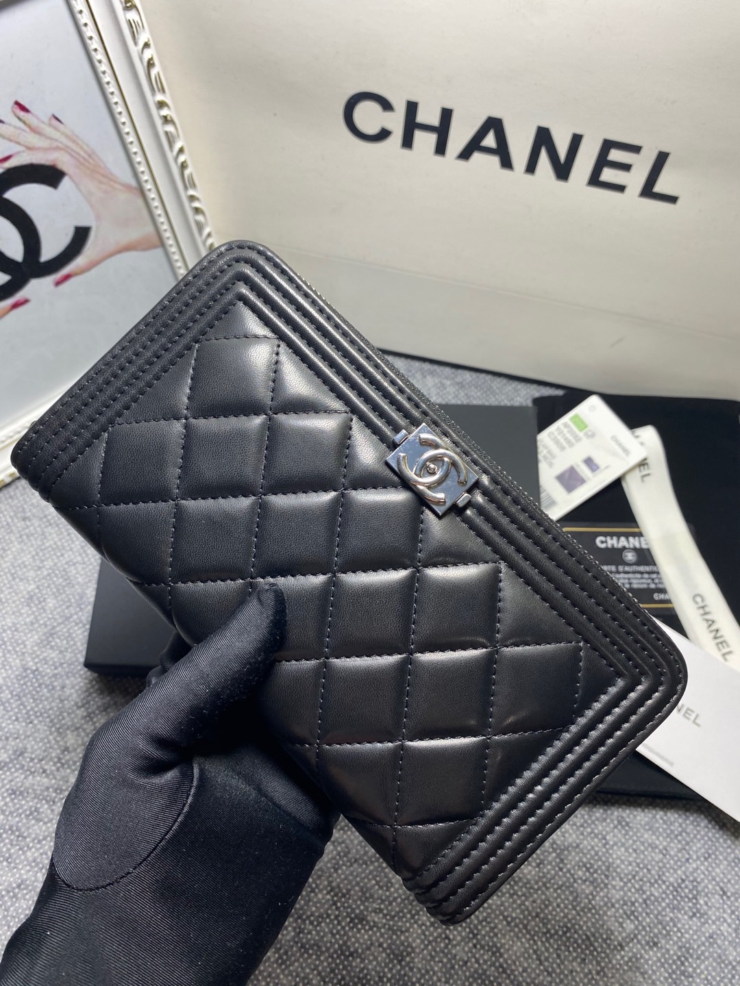 [TOP] CHANEL Le Boy Wallet Lambskin 10.5*19.*3cm - Black