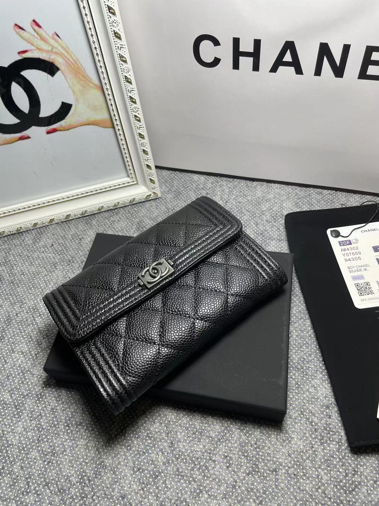 [TOP] CHANEL Le Boy Wallet Cowhide 10.5*15*3cm - Black