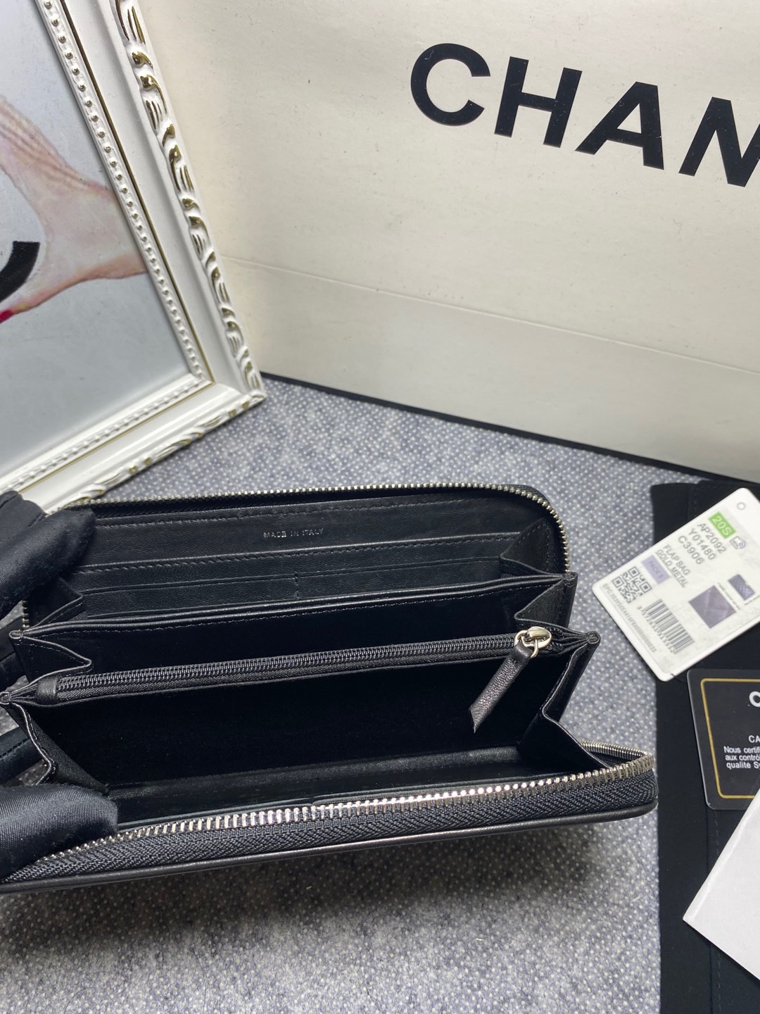 [TOP] CHANEL Le Boy Wallet Lambskin 10.5*19.*3cm - Black