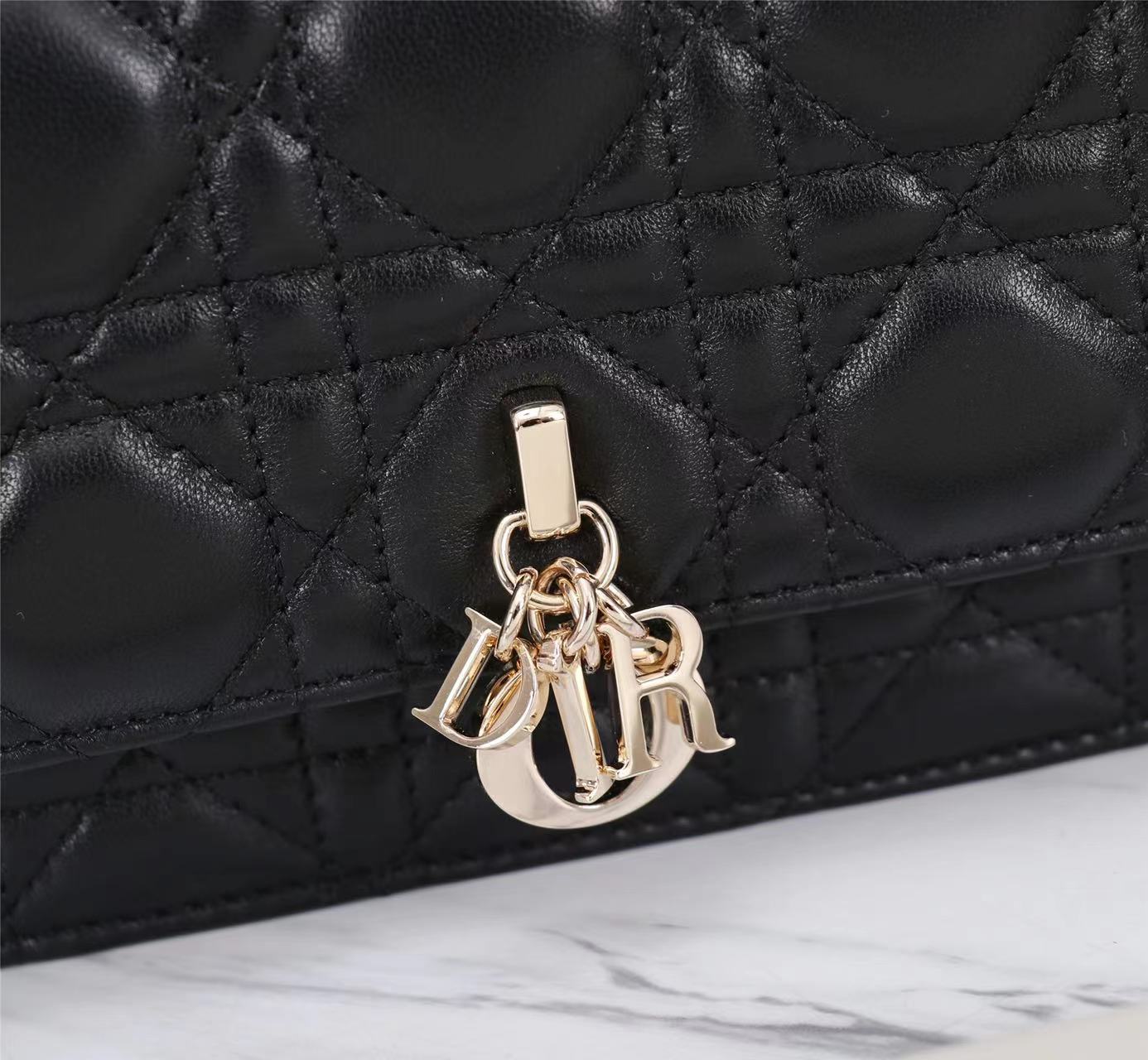 [TOP] Christian Dior Lady Christian Dior Phone Pouch Bag 21 x 11.5 x 4.5 cm - Black - 711 Luxury