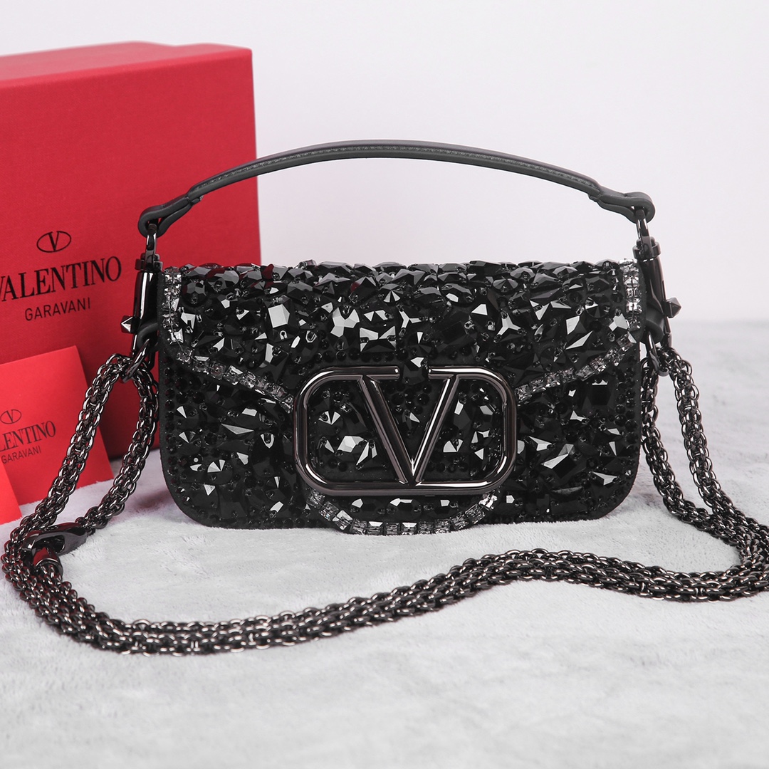 [TOP] VALENTINO Garavani Loco Bag with Crystal Embellishment Small 20x11x5cm - 2 Colors