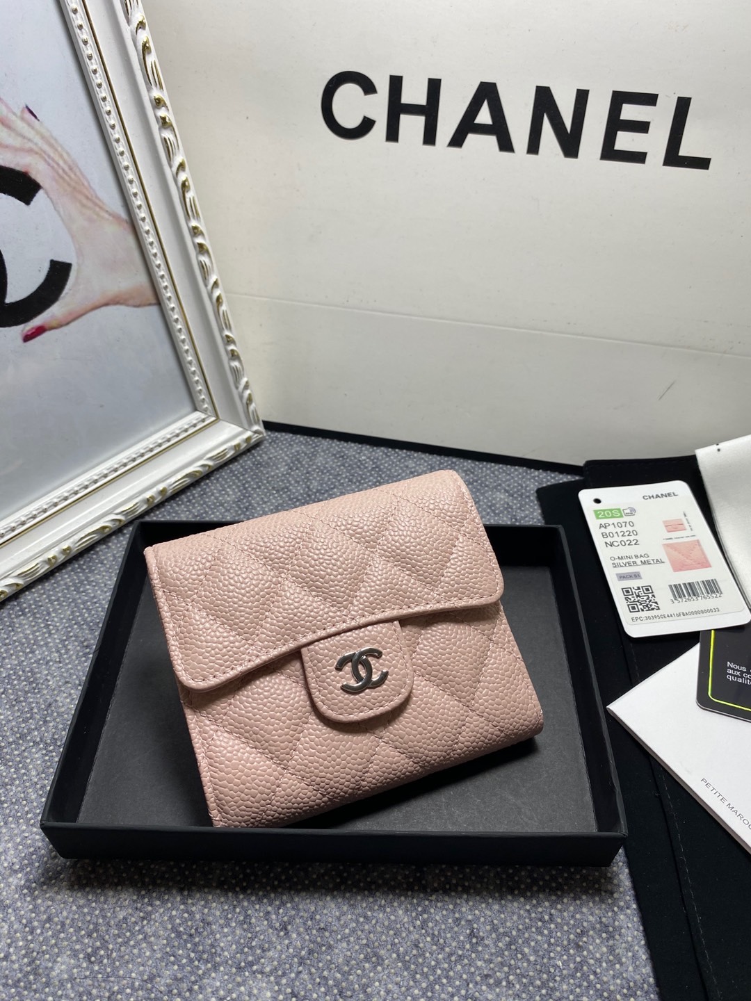 [TOP] CHANEL Wallet Cowhide 12*10*3.5cm - 4 Color