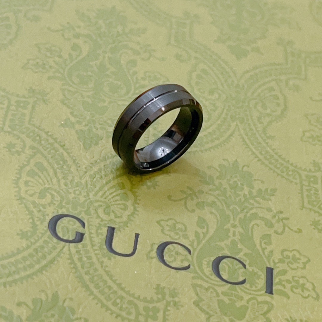 [TOP] GUCCI Anger Forest GG Ring -Black