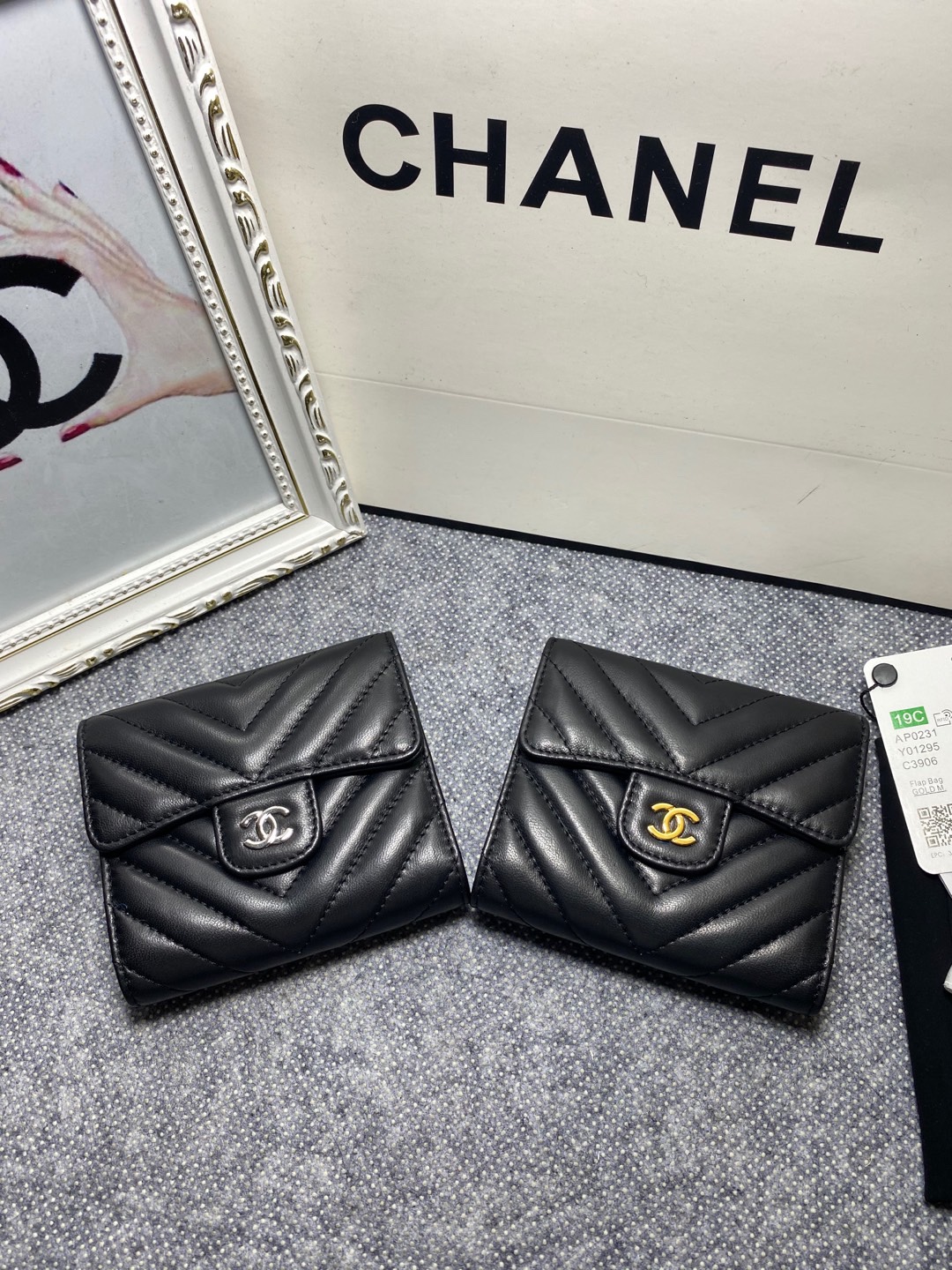 [TOP] CHANEL Wallet Lambskin 12*10*3.5cm - Black